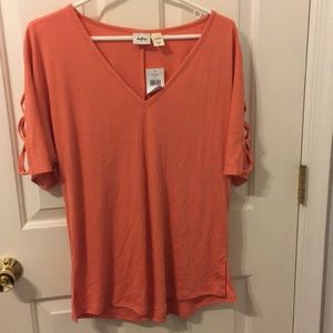 Women’s casual top